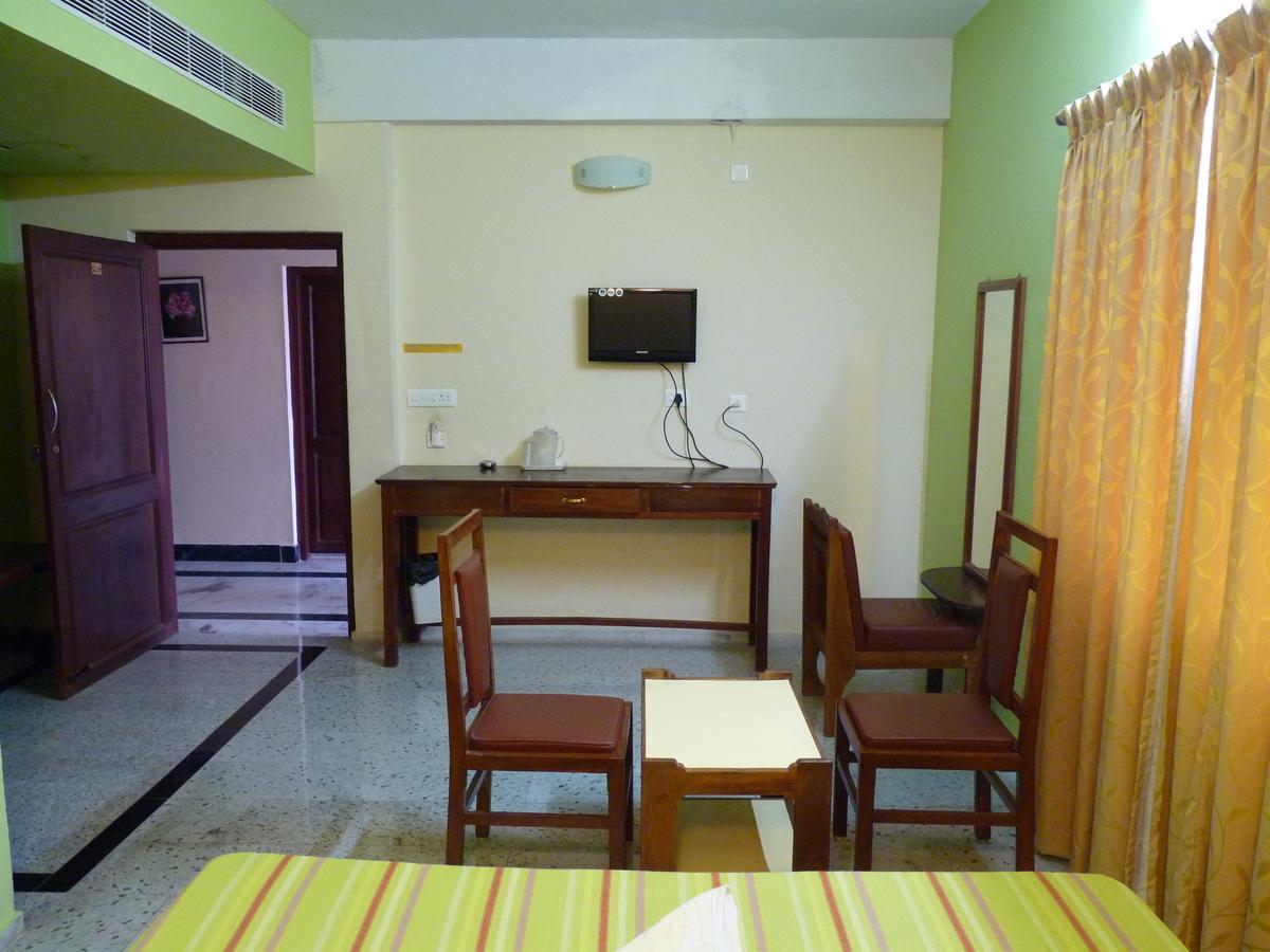 Hotel D'Europe Puducherry Eksteriør billede